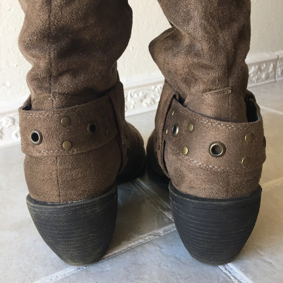 nicole boots.  8M, soft slouchy fabric, pull on, camel/brown - Picture 3 of 12